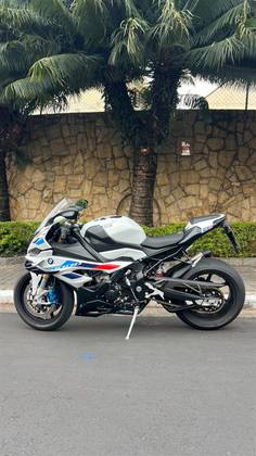 BMW S 1000 RR M BMW S 1000 RR M